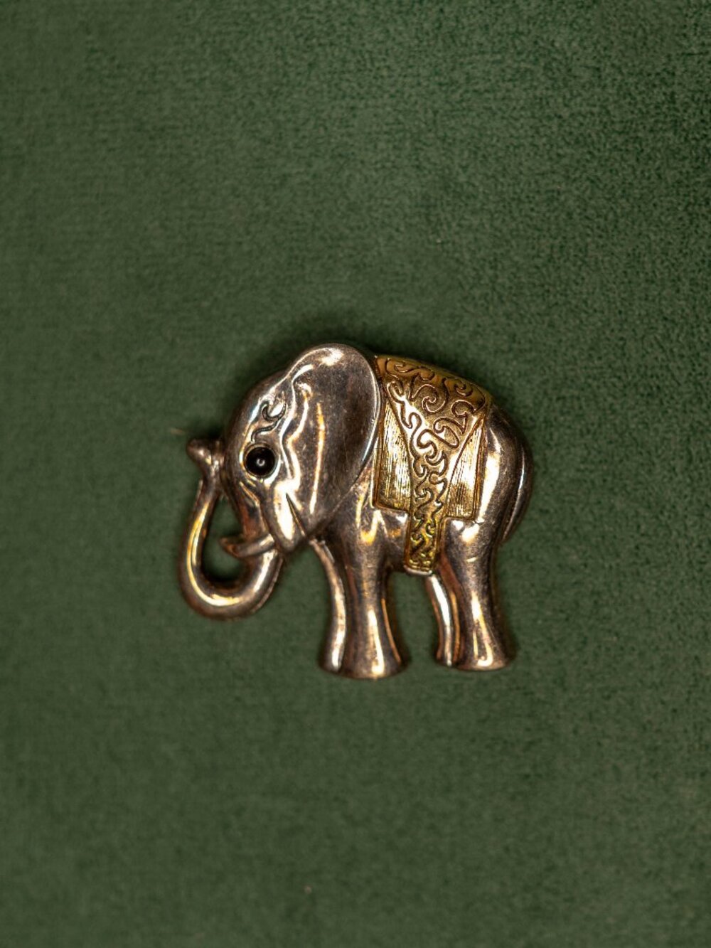 Vintage Metal Elephant Cross-Bar Brooch - Jewelry